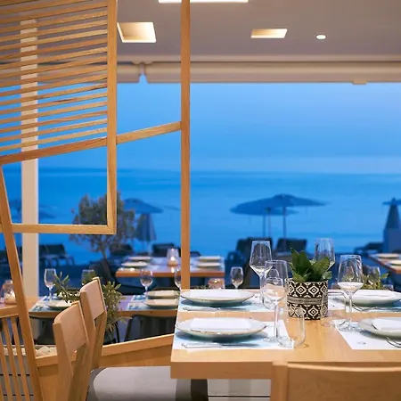 Hotel Coriva &
